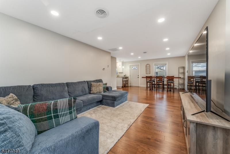 155 Center Street Clinton, NJ 08809 - Photo 14 of 36