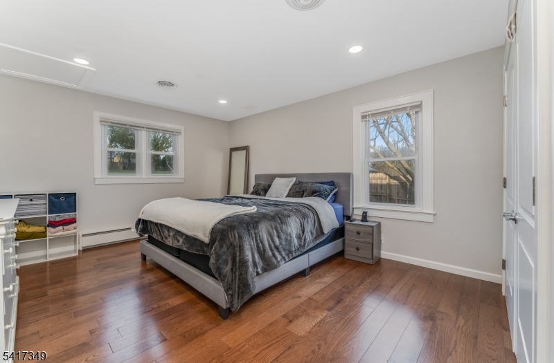 155 Center Street Clinton, NJ 08809 - Photo 18 of 36