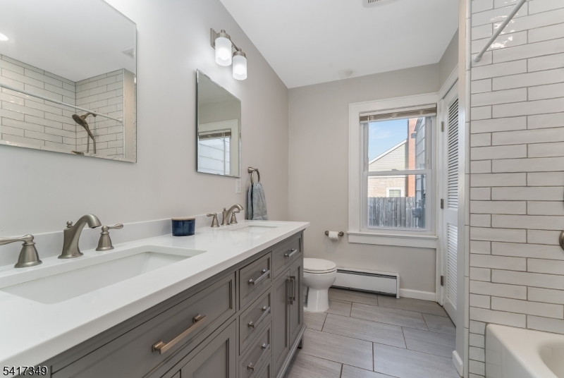 155 Center Street Clinton, NJ 08809 - Photo 19 of 36