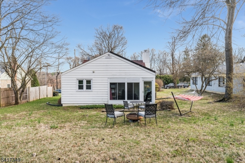 155 Center Street Clinton, NJ 08809 - Photo 20 of 36