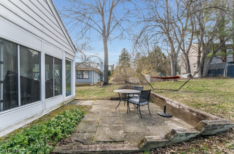 155 Center Street Clinton, NJ 08809 - Photo 23 of 36