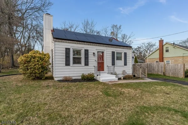 $2,250 | 155 Center Street, Clinton, NJ 08809