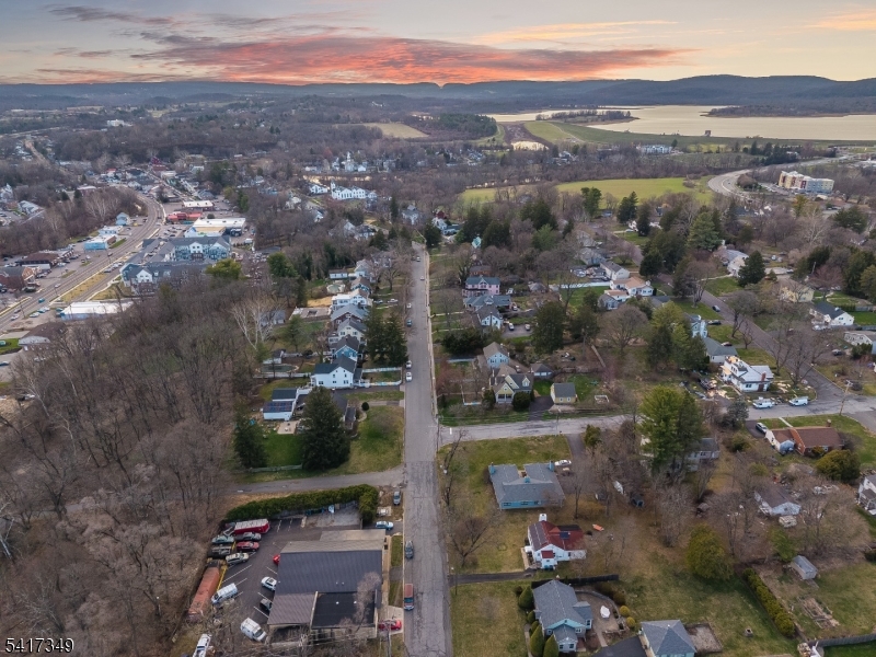 155 Center Street Clinton, NJ 08809 - Photo 32 of 36