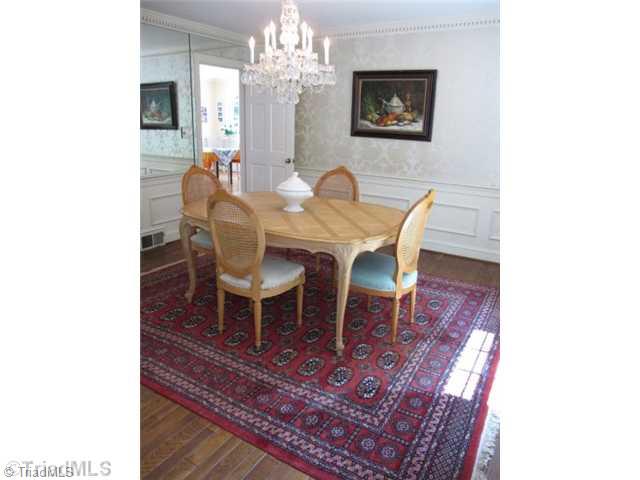 451 Archer Road Winston-Salem, NC 27106 - Photo 4 of 16 Dining Room.
