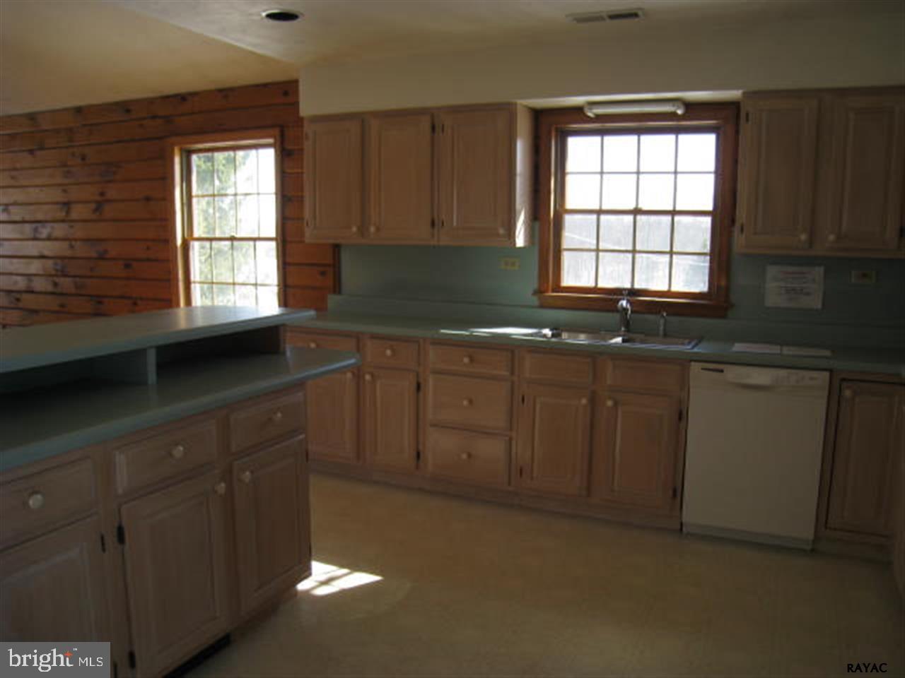 305 Peepytown Road East Berlin, PA 17316 - Photo 6 of 14 Gallery Image 6