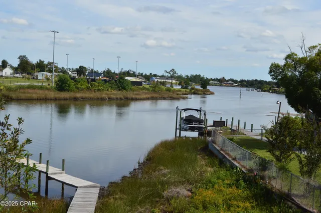 $247,900 | 533 South Berthe Avenue, Panama City, FL 32404