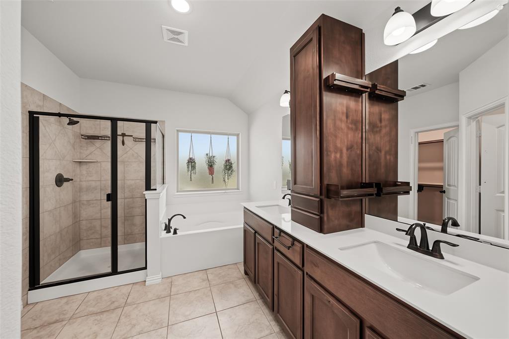 1268 County Road 4797 Springtown, TX 76082 - Photo 12 of 40 Gallery Image 12