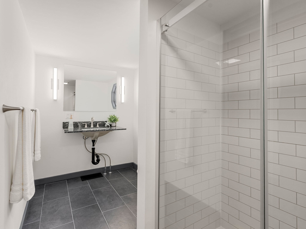 241 Mashapaug Road Holland, MA 01521 - Photo 18 of 42