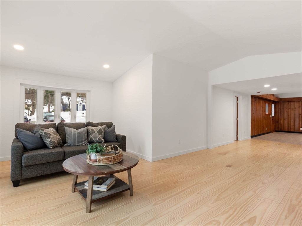 241 Mashapaug Road Holland, MA 01521 - Photo 30 of 42