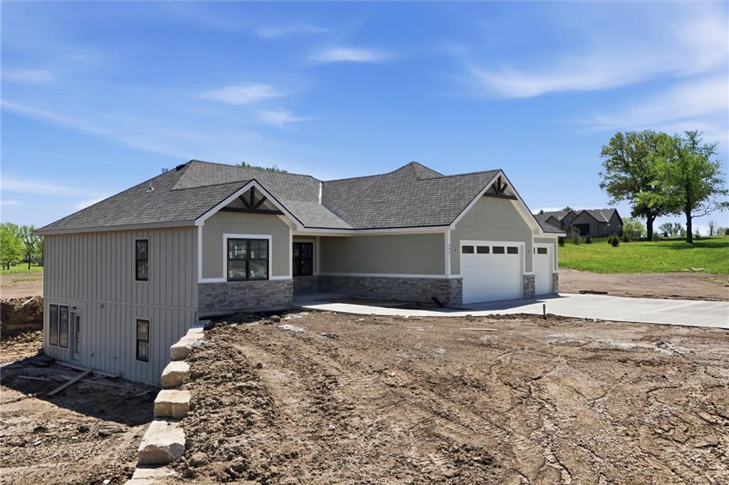 9901 Stockdale Road Liberty, MO 64068 - Photo 2 of 25