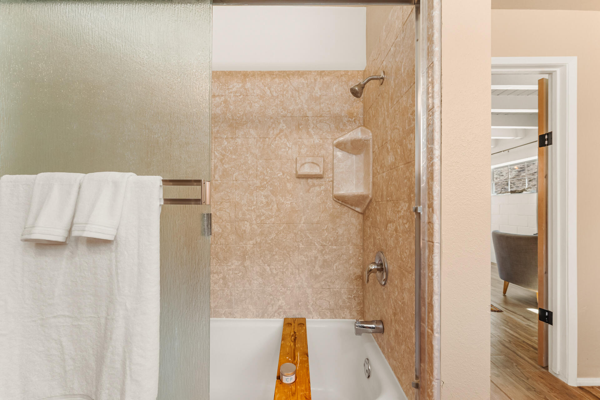 53019 Apache Trail Morongo Valley, CA 92256 - Photo 16 of 37 a bathroom with a shower