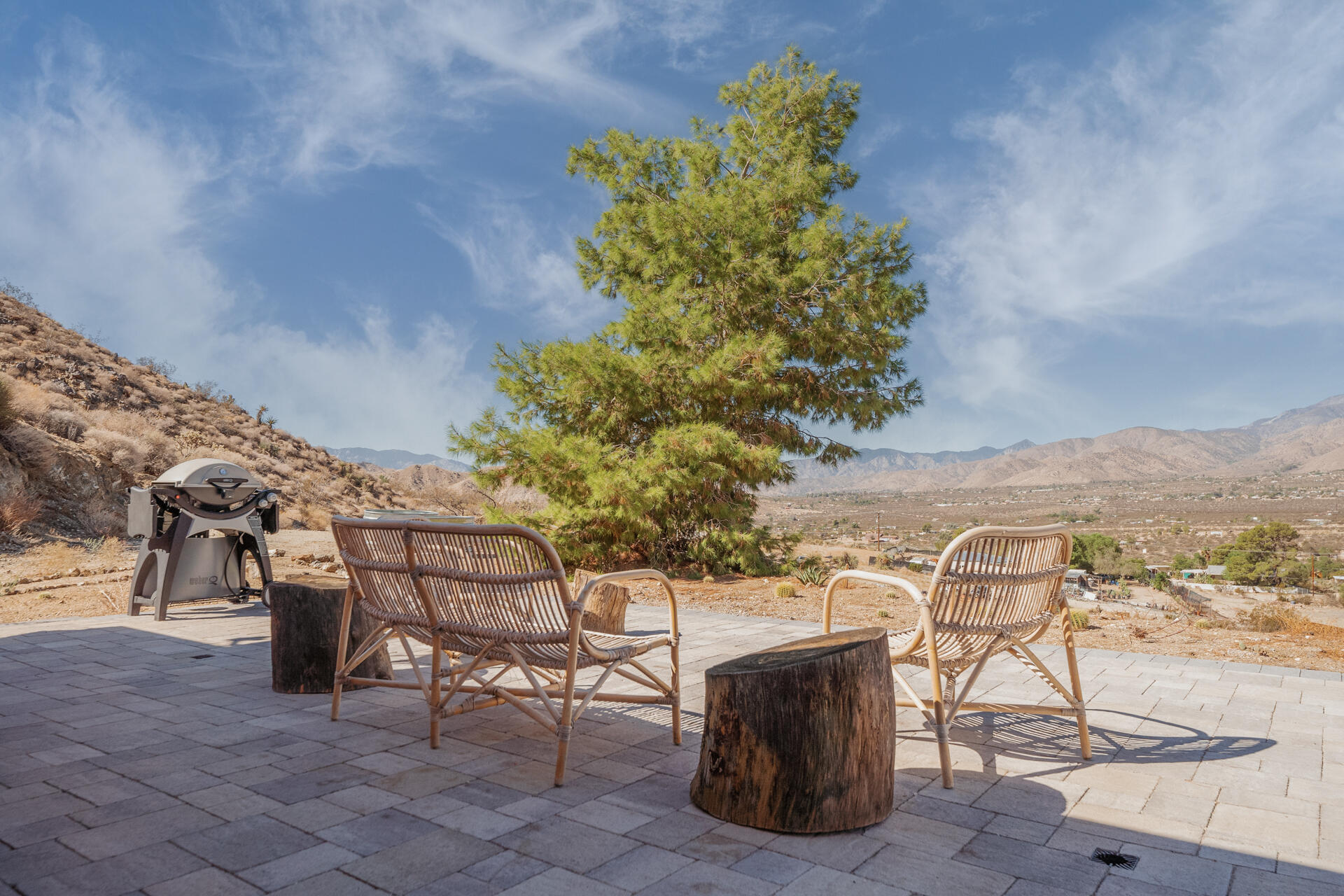 53019 Apache Trail Morongo Valley, CA 92256 - Photo 21 of 37 a view of a terrace with furniture