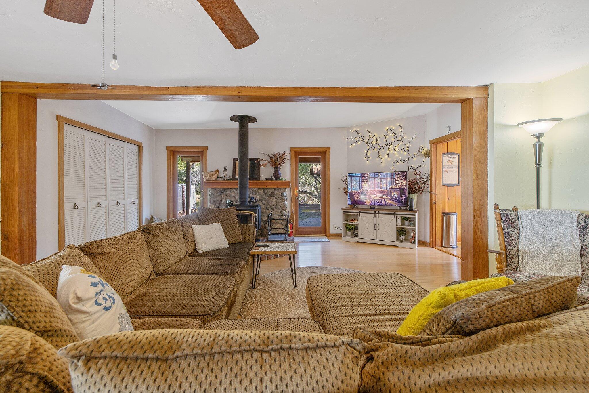 36675 Balch Park Road Springville, CA 93265 - Photo 13 of 101 10-web-or-mls-713A9027