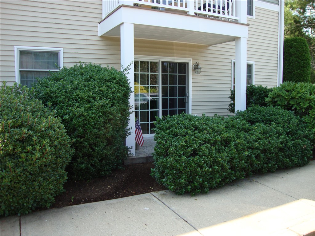 1780 Nooseneck Hill Road, Unit 11D Coventry, RI 02816 - Photo 5 of 24 patio entrance