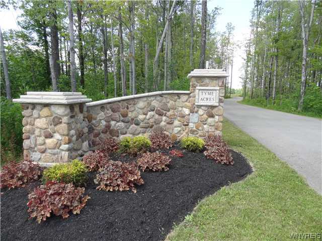 56 Simme Road Lancaster, NY 14086 - Photo 1 of 1 Exterior Front