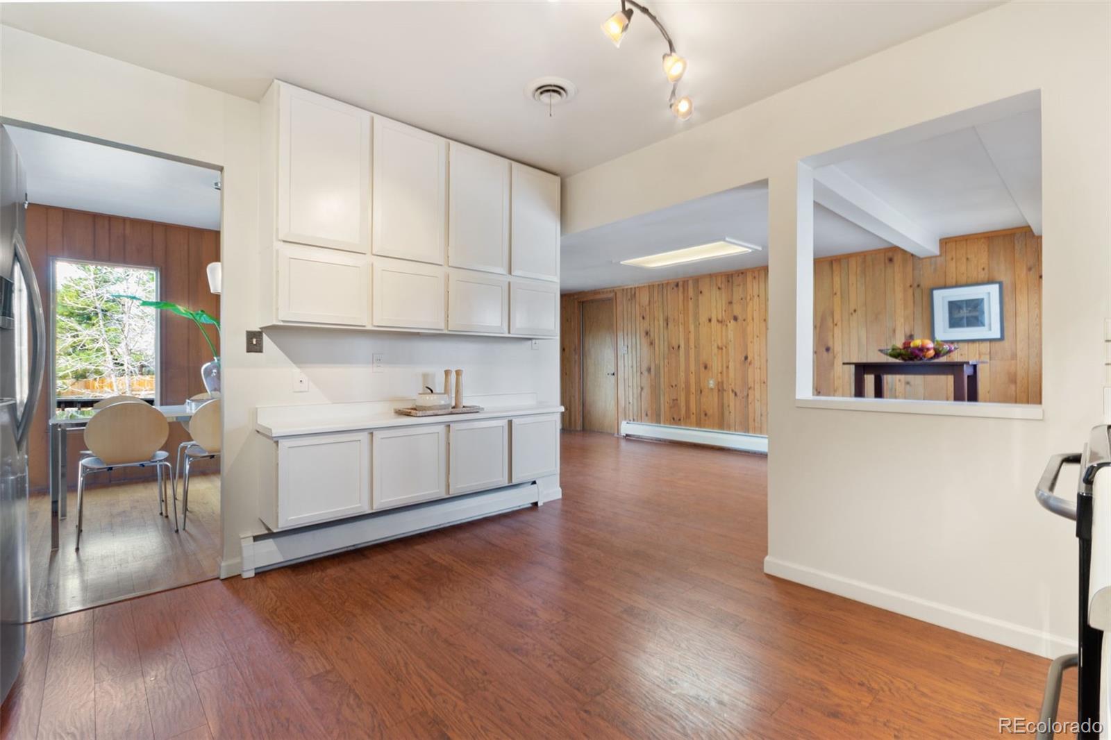 2072 West Ridge Road Littleton, CO 80120 - Photo 7 of 34 Gallery Image 7