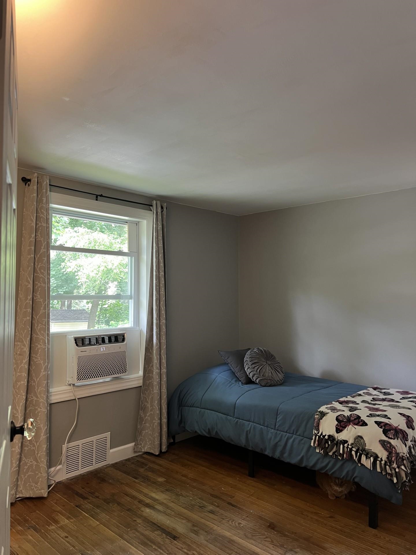 206 West Dunlop Road Clare, MI 48617 - Photo 10 of 36