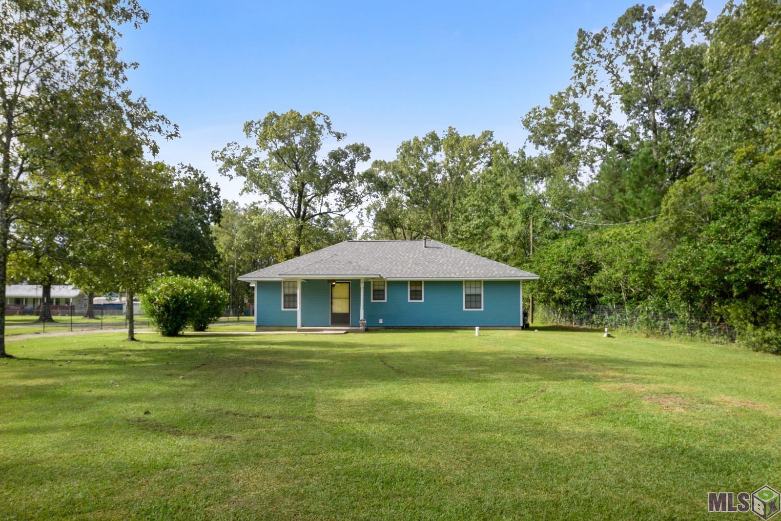 13682 Hammack Road Denham Springs, LA 70726 - Photo 1 of 10 Gallery Image 1