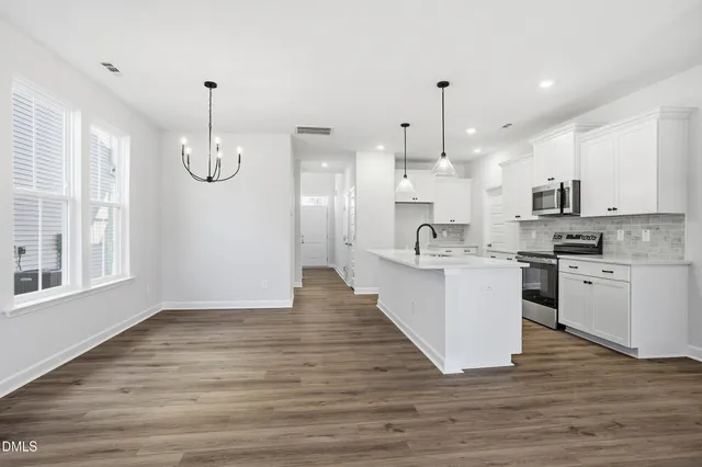 $449,000 | 408 White Oak Gdn Way, Unit 314, Garner, NC 27529