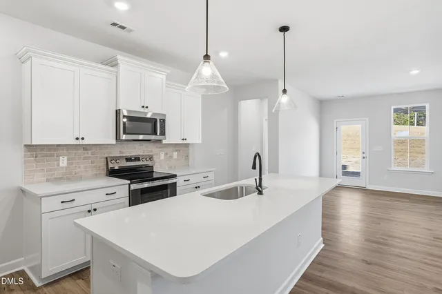 $449,000 | 408 White Oak Gdn Way, Unit 314, Garner, NC 27529