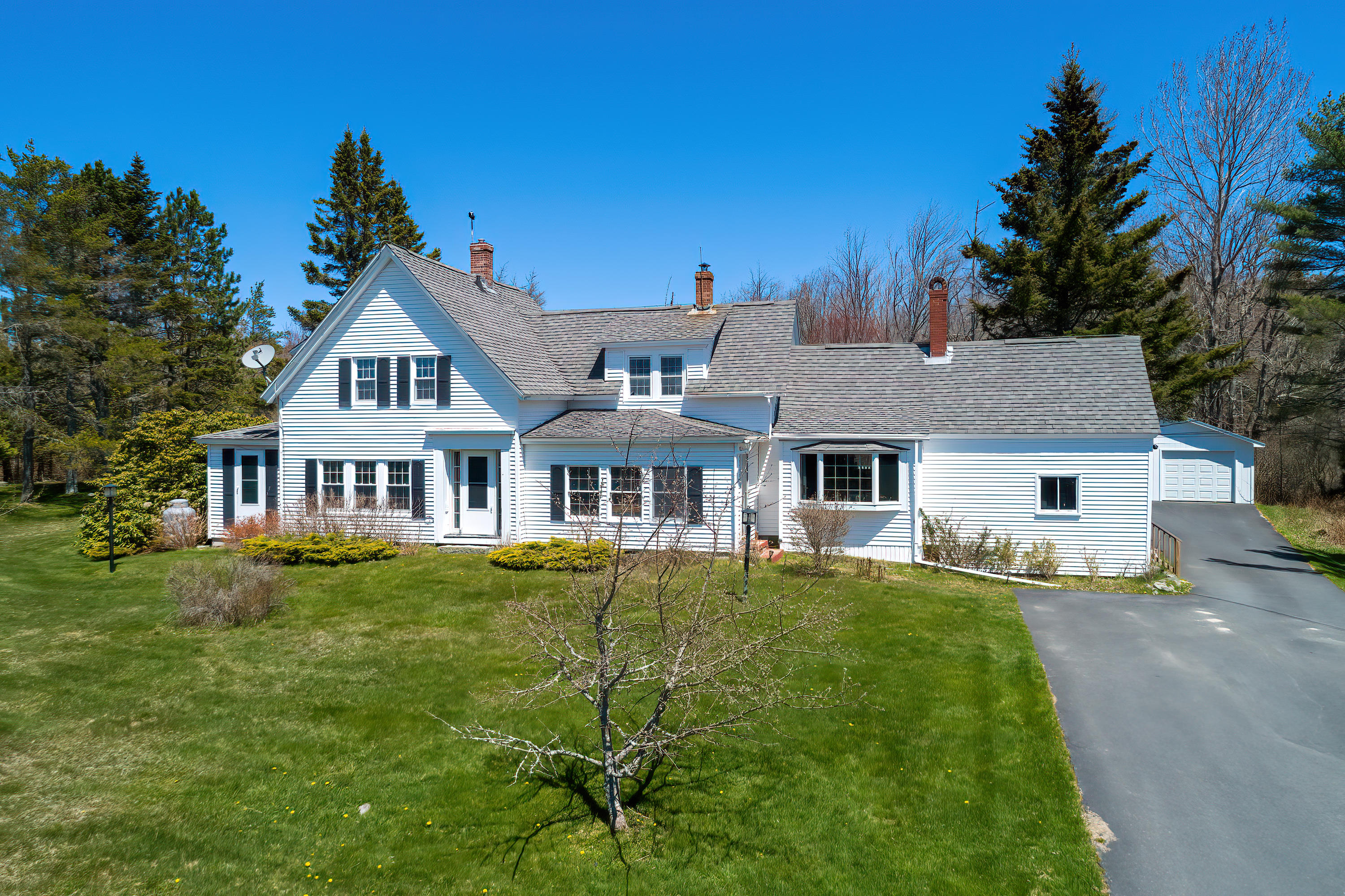 18 Lighthouse Point Road Gouldsboro, ME 04669 - Photo 42 of 45 Front View