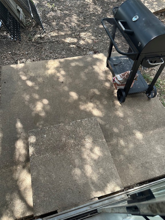 7007 Colony Loop Drive Austin, TX 78724 - Photo 10 of 18 a view of a backyard with sitting area