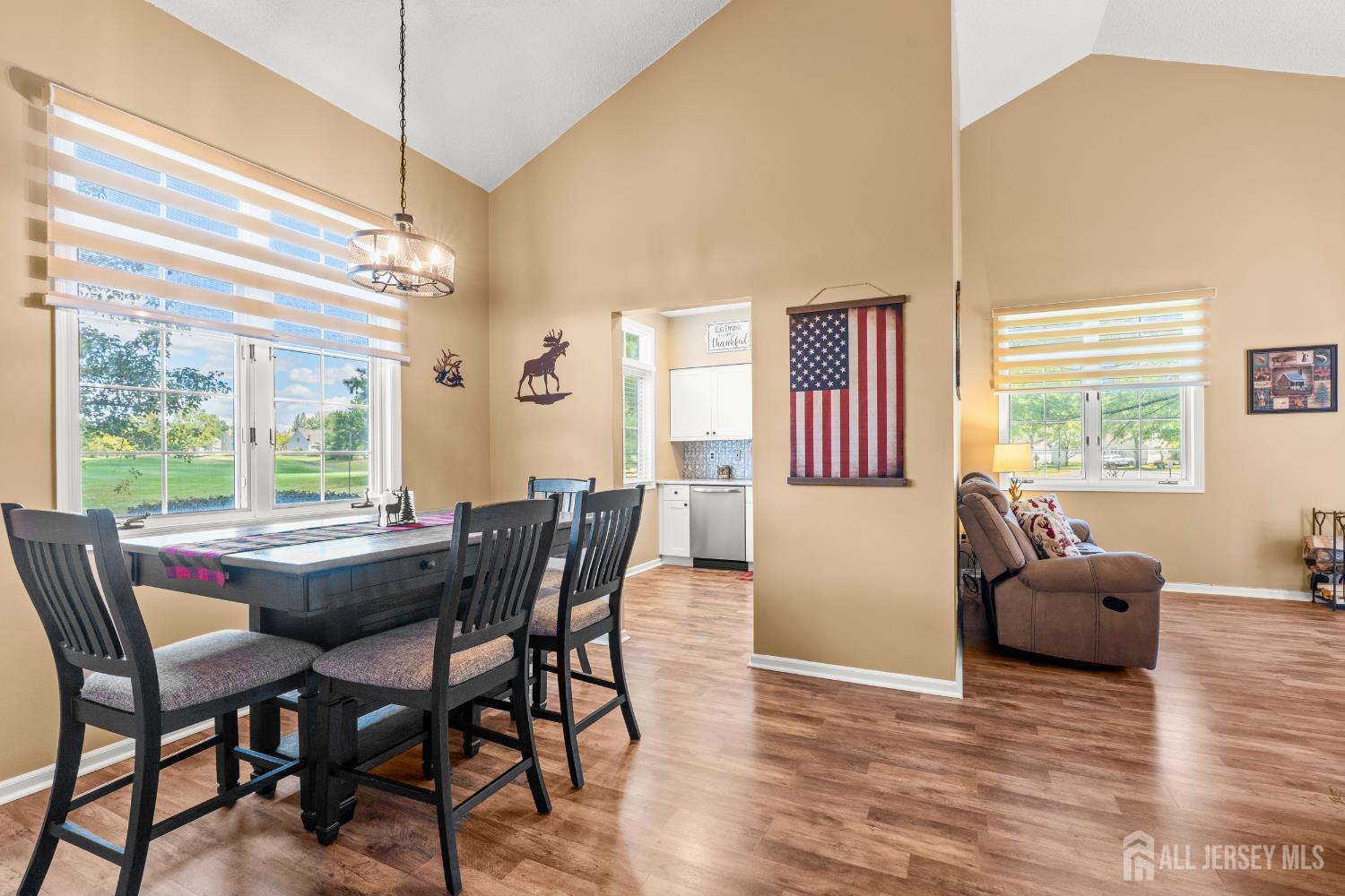 27 Winthrop Road Monroe Township, NJ 08831 - Photo 13 of 53 Gallery Image 13