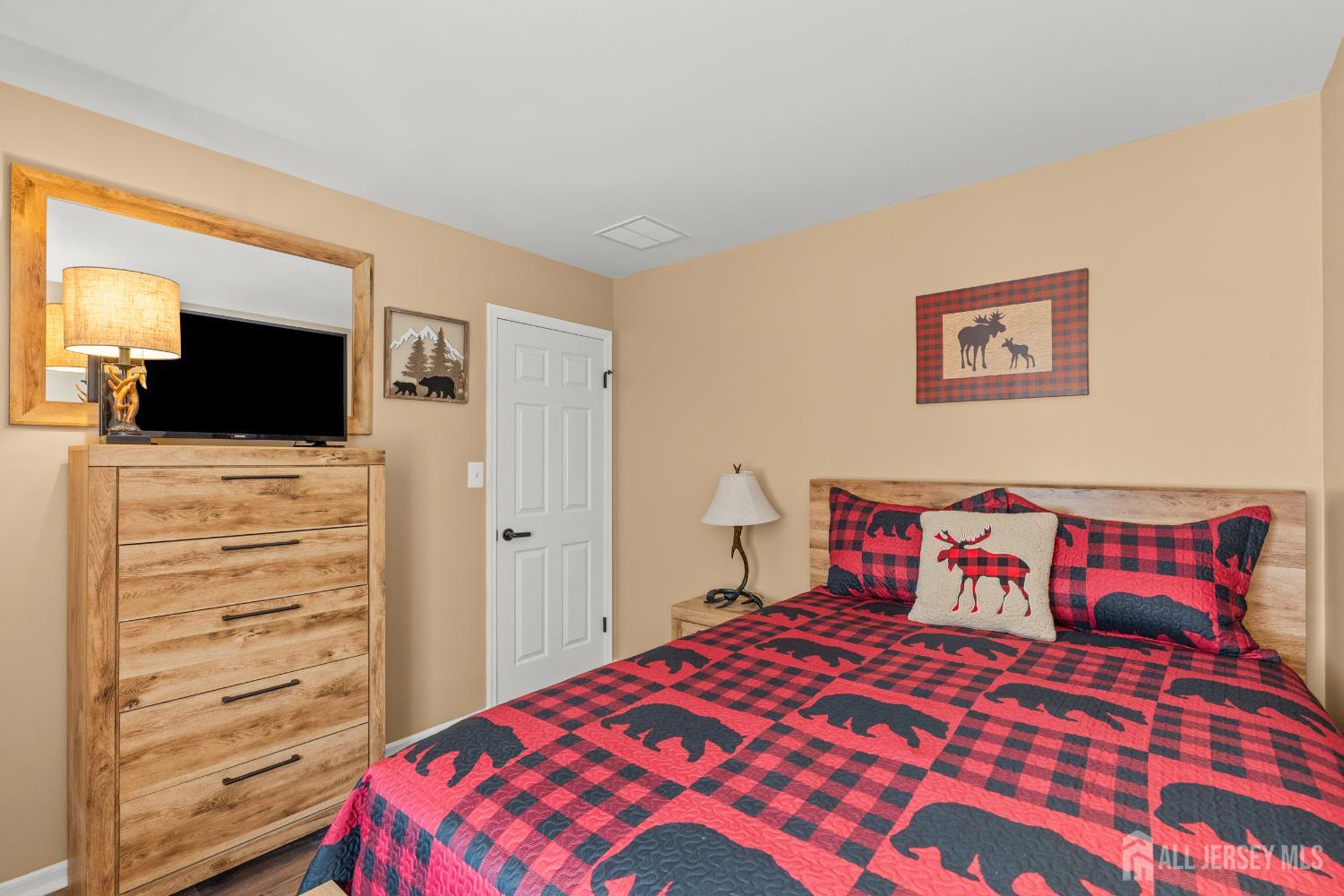 27 Winthrop Road Monroe Township, NJ 08831 - Photo 31 of 53 Gallery Image 31