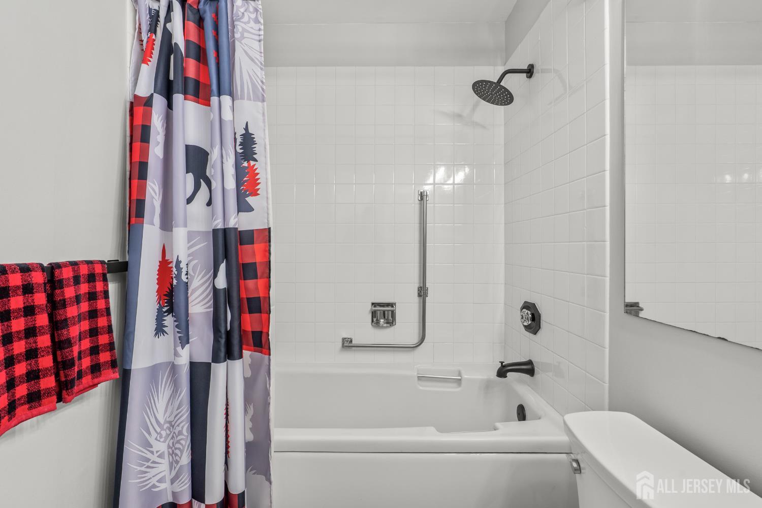 27 Winthrop Road Monroe Township, NJ 08831 - Photo 36 of 53 Gallery Image 36