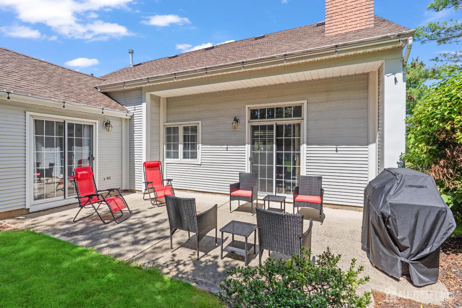 27 Winthrop Road Monroe Township, NJ 08831 - Photo 39 of 53 Gallery Image 39
