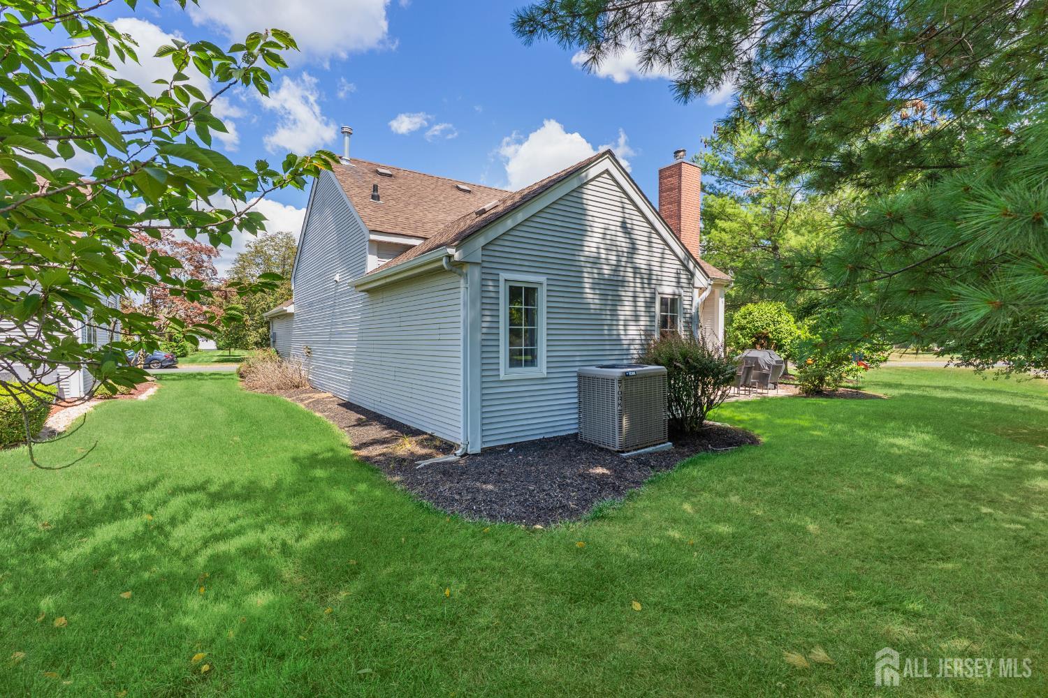 27 Winthrop Road Monroe Township, NJ 08831 - Photo 43 of 53 Gallery Image 43