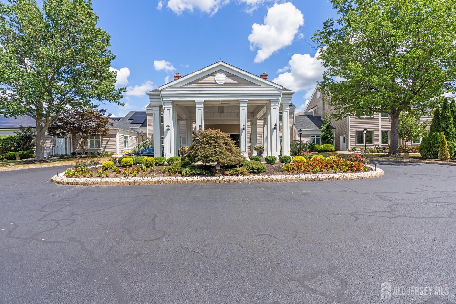 27 Winthrop Road Monroe Township, NJ 08831 - Photo 46 of 53 Gallery Image 46