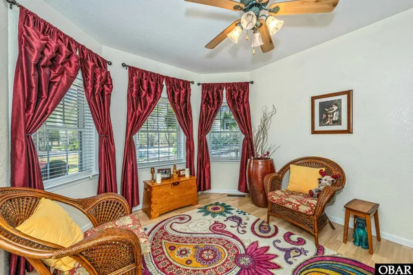 $699,000 | 1025 Martins Point Road, Kitty Hawk, NC 27949