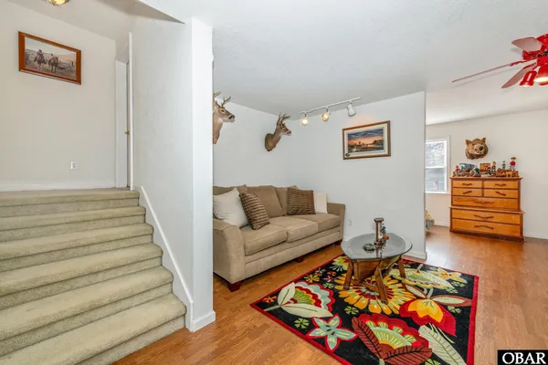 $699,000 | 1025 Martins Point Road, Kitty Hawk, NC 27949