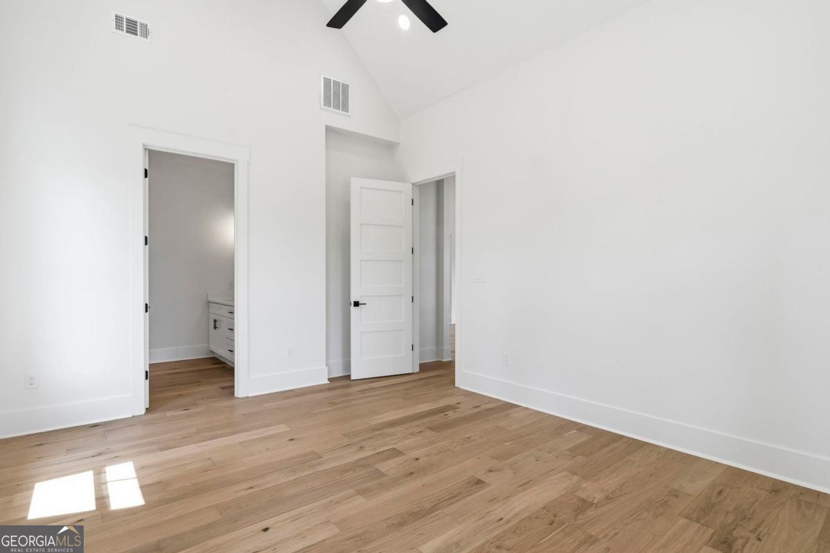 141 Grimes Road Northeast Milledgeville, GA 31061 - Photo 29 of 74 a view of an empty room