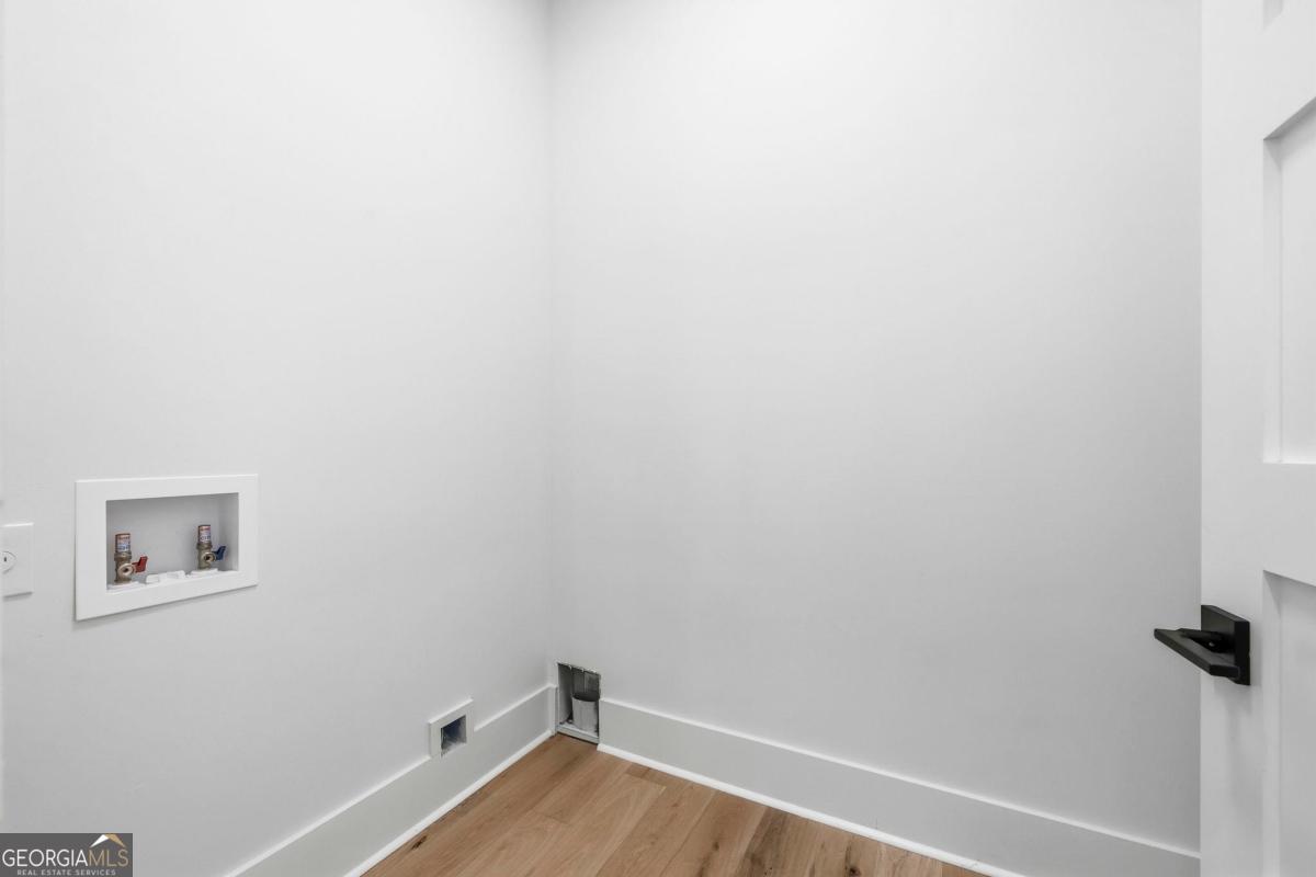 141 Grimes Road Northeast Milledgeville, GA 31061 - Photo 40 of 74 a view of a small space