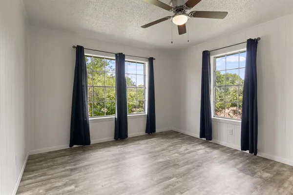 $299,900 | 191 Farm To Market 44, De Kalb, TX 75559