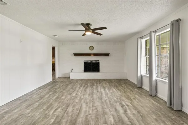 $299,900 | 191 Farm To Market 44, De Kalb, TX 75559