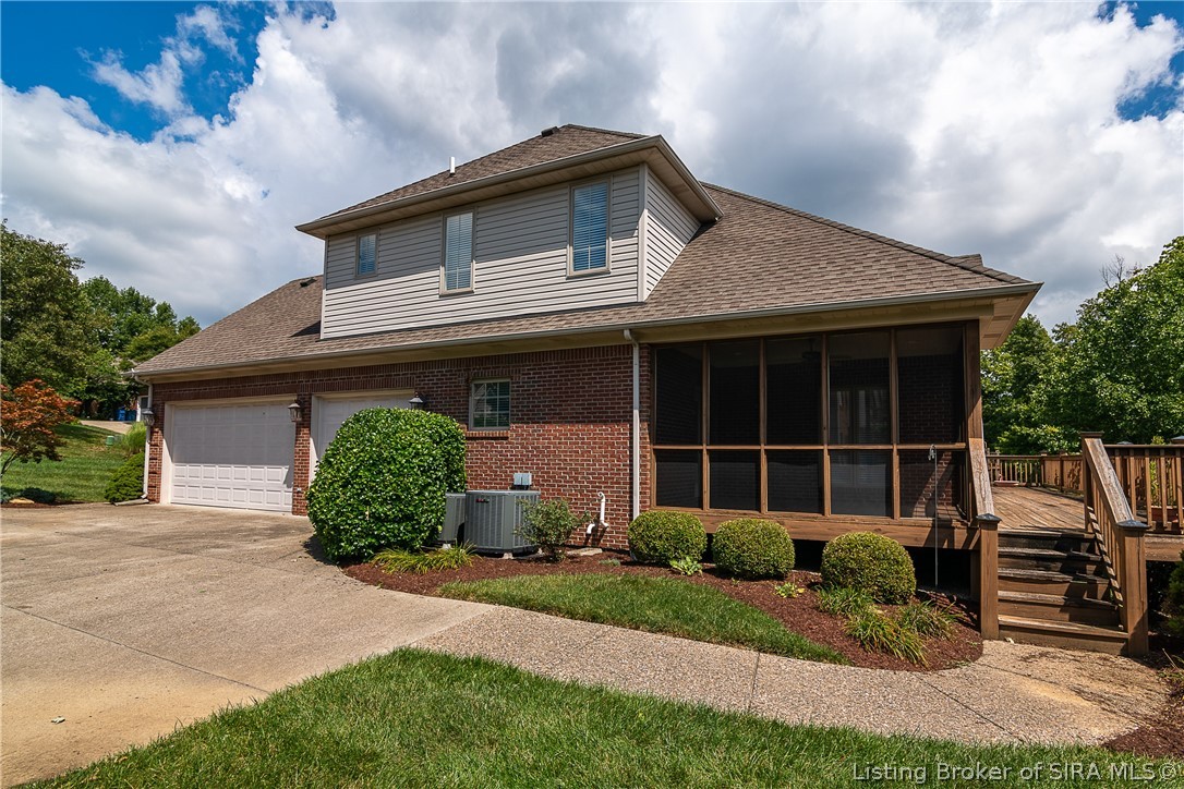 3559 Lafayette Parkway Floyds Knobs, IN 47119 - Photo 6 of 57
