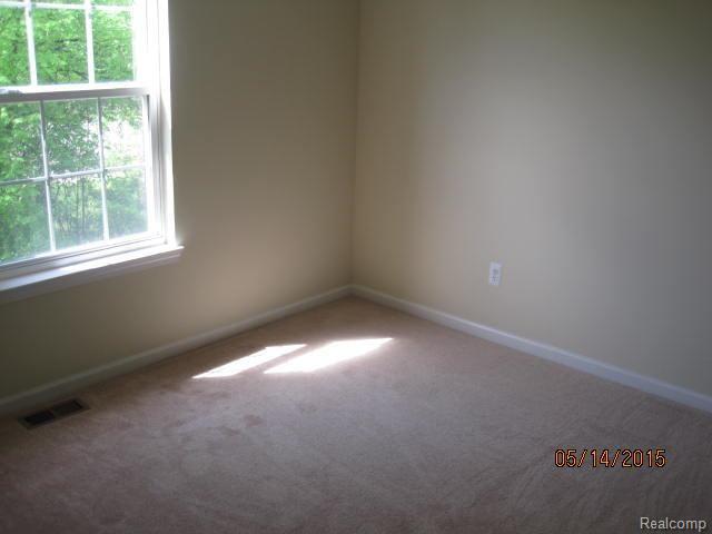 38714 Eight Mile Road Northville, MI 48167 - Photo 11 of 14