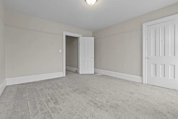 $184,900 | 709 Franklin Street, Oshkosh, WI 54901