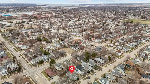 $184,900 | 709 Franklin Street, Oshkosh, WI 54901