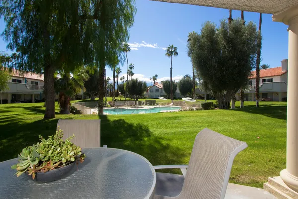 $590,000 | 794 Montana Vista Drive, Palm Desert, CA 92211