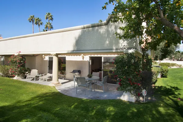 $590,000 | 794 Montana Vista Drive, Palm Desert, CA 92211