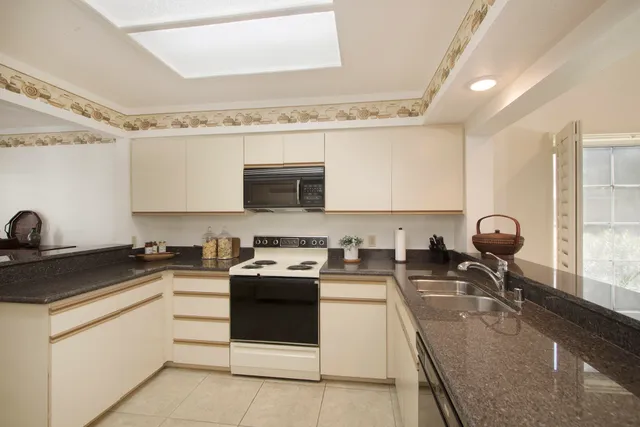 $590,000 | 794 Montana Vista Drive, Palm Desert, CA 92211