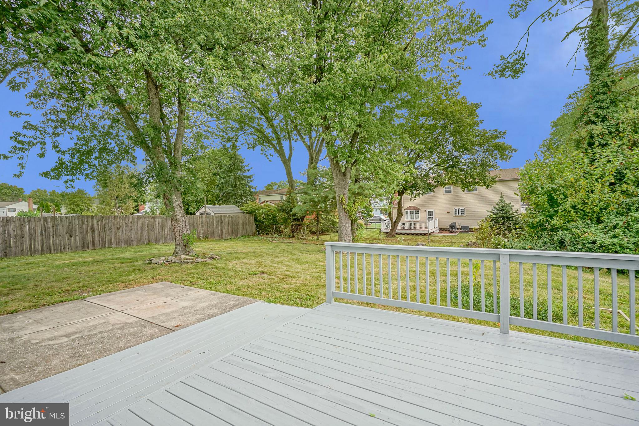502 Pomona Road Cinnaminson, NJ 08077 - Photo 18 of 34 a view of a deck with large trees