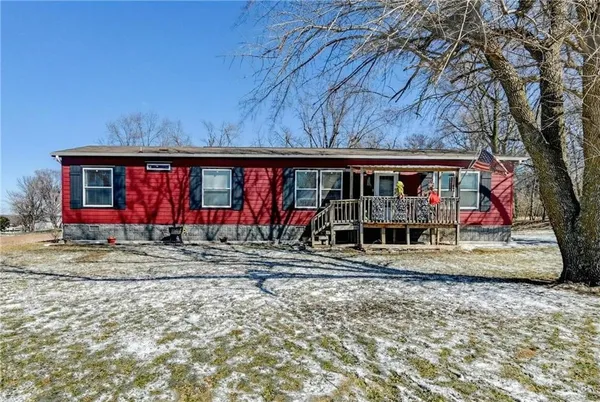 $260,000 | 22078 71st Highway, Maryville, MO 64468