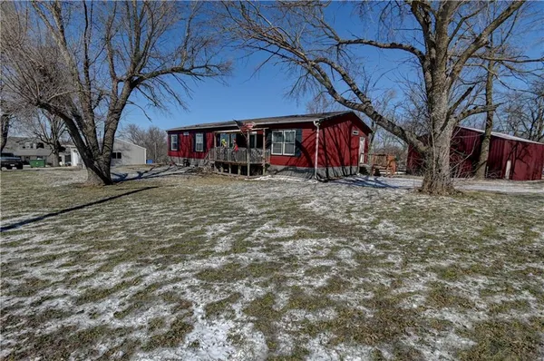 $260,000 | 22078 71st Highway, Maryville, MO 64468