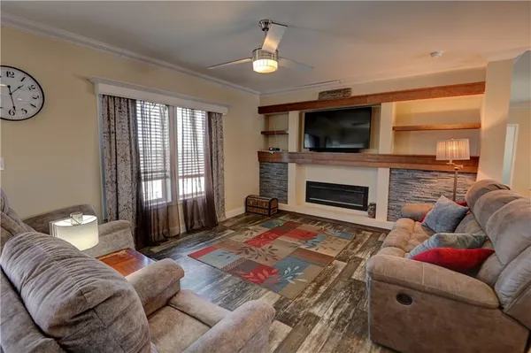 $260,000 | 22078 71st Highway, Maryville, MO 64468