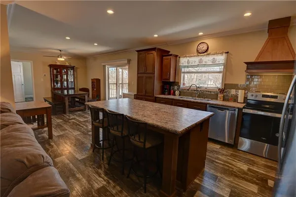 $260,000 | 22078 71st Highway, Maryville, MO 64468